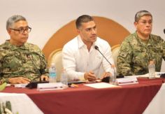 Foto ilustrativa de nota Titulares de la SSPC y Marina se reúnen con autoridades de Baja California Sur para coordinar esfuerzos en materia de seguridad.