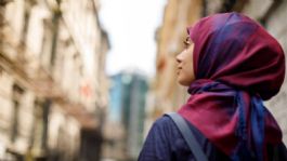 Foto que representa a SCJN revisa uso del hiyab en pasaporte mexicano; mujeres musulmanas crean movimiento
