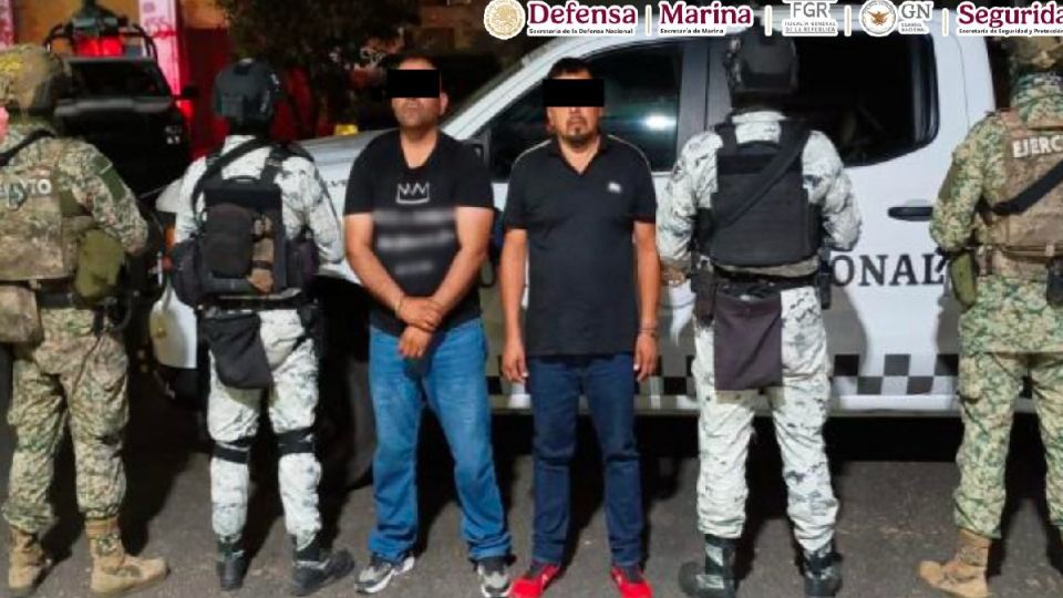 La detención se llevó a cabo en Jalisco. Cuando detuvieron a Alfredo “N”, iba acompañado de otro sujeto llamado Isidro “N”