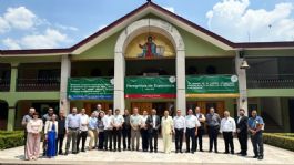 Foto que representa a Reunión de atención jurídica a procesos y trámites relacionados con la Ley de Asociaciones Religiosas y Culto Público