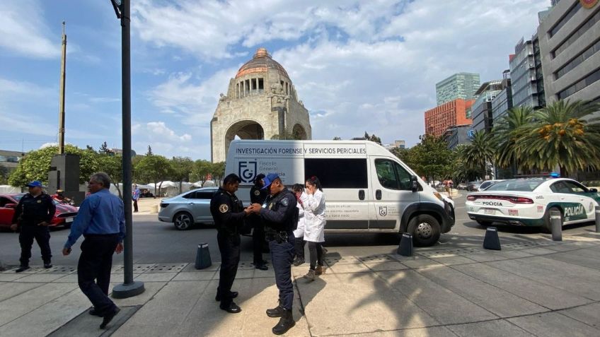 Localizan a hombre sin vida en banqueta de la Tabacalera, cerca del Monumento a la Revolución