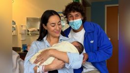 Foto que representa a Hermana de JuanPa Zurita da a luz a la pequeña Renee | FOTOS
