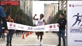 Foto que representa a La policía y la ciudadanía se unen en un carrera
