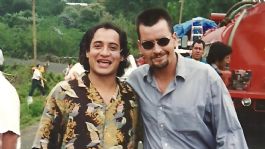 Foto que representa a La película que grabó Charlie Sheen en Cuernavaca junto al "Profesor Virolo", David Villalpando | FOTOS INÉDITAS
