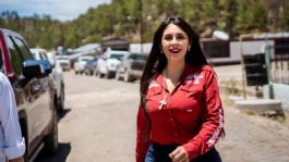 Foto que representa a Detienen y liberan una hora después a Karen Pérez, candidata de Morena en Durango: acusan "arresto ilegal"