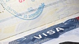 Foto que representa a Estados Unidos PROHÍBE la entrada a ciudadanos de Haití y otros 11 países | VIDEO